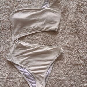 One-Shoulder Cream Swimsuit
